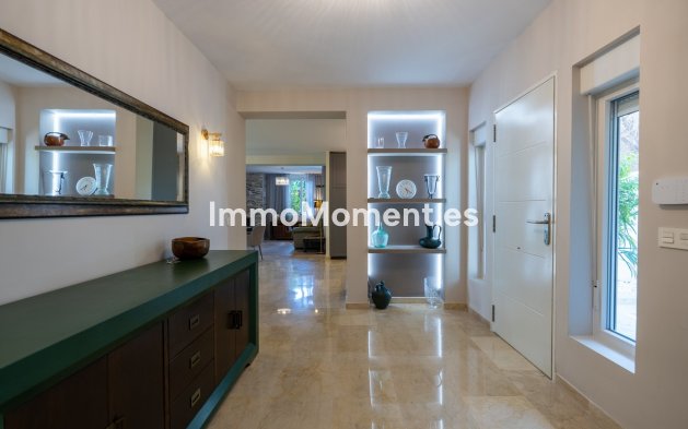 Reventa - Villa independiente - Marbella - Marbesa