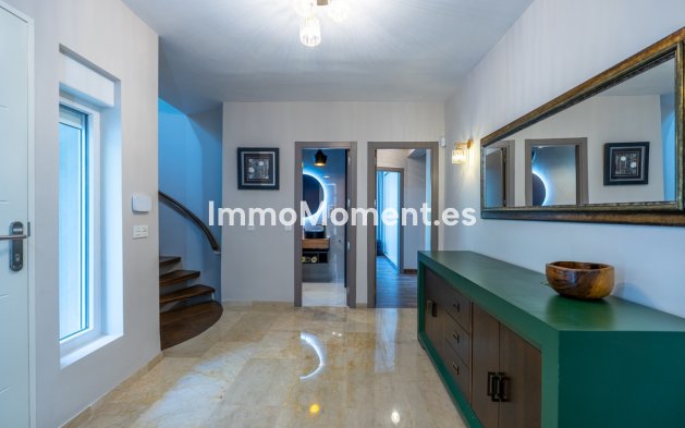 Reventa - Villa independiente - Marbella - Marbesa