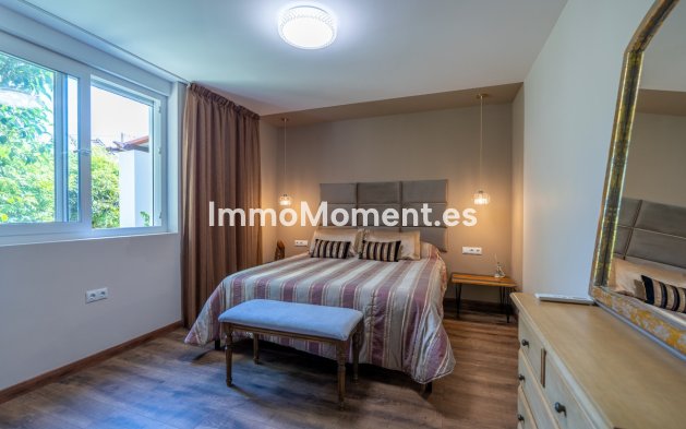 Reventa - Villa independiente - Marbella - Marbesa