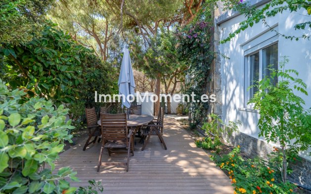 Reventa - Villa independiente - Marbella - Marbesa