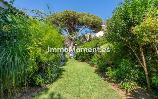 Reventa - Villa independiente - Marbella - Marbesa