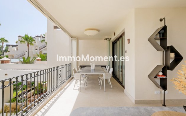 Resale - Apartment - Estepona - Estepona Centro