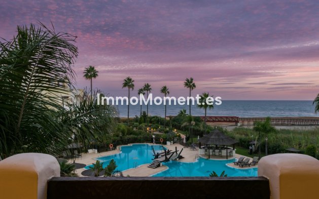 Resale - Apartment - Estepona - Estepona Centro
