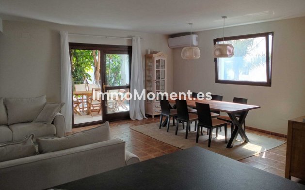 Revente - Maison mitoyenne - El Paraiso - New Golden Mile