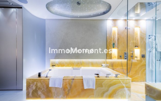 Reventa - Apartamento - Estepona  - Estepona Centro