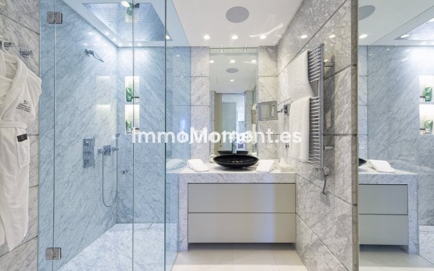 Reventa - Apartamento - Estepona  - Estepona Centro