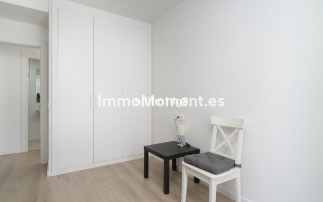 Resale - Apartment - Marbella - La Campana