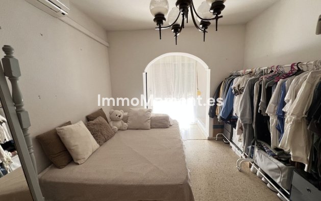 Bestaande woning - Vrijstaande villa - Estepona  - Estepona Centro