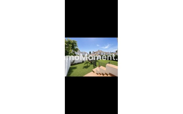 Bestaande woning - Vrijstaande villa - Estepona  - Estepona Centro
