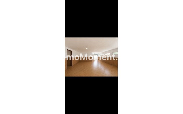 Bestaande woning - Vrijstaande villa - Estepona  - Estepona Centro