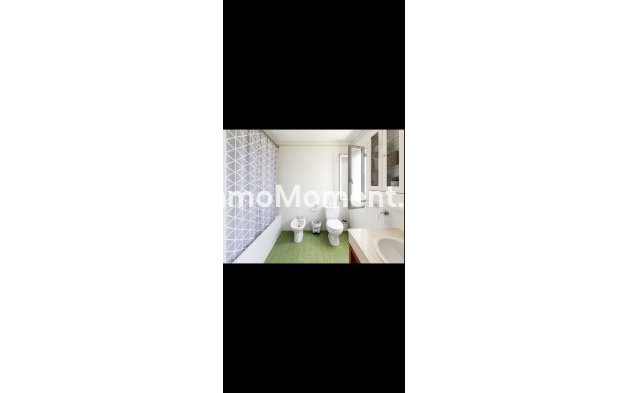 Bestaande woning - Vrijstaande villa - Estepona  - Estepona Centro