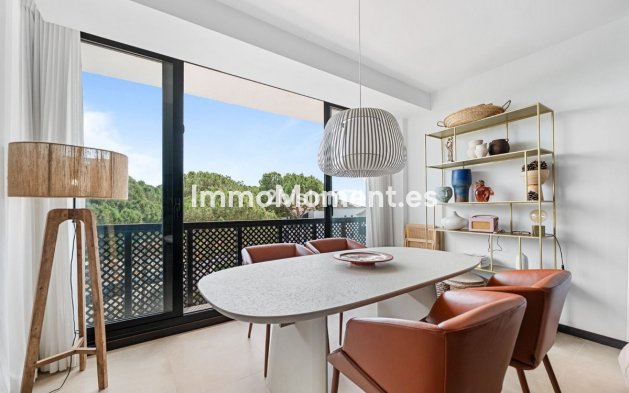 Resale - Apartment - Marbella - Elviria