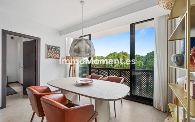 Resale - Apartment - Marbella - Elviria