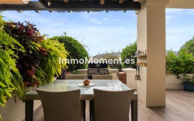 Resale - Apartment - Benahavís - Benahavís Centro