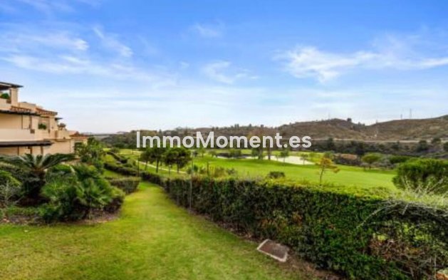 Resale - Apartment - Benahavís - Benahavís Centro