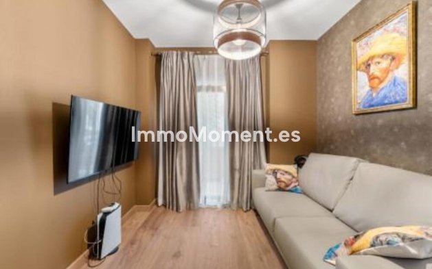 Resale - Apartment - Benahavís - Benahavís Centro