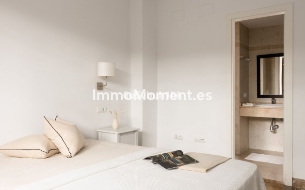 Bestaande woning - Appartement - Estepona  - Estepona Centro