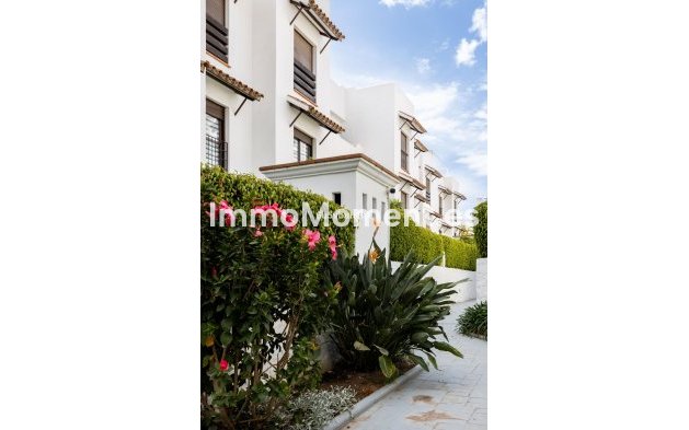 Bestaande woning - Appartement - Estepona  - Estepona Centro