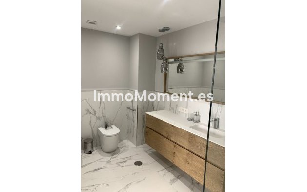 Wiederverkauf - Wohnung - Marbella - Puerto Banús