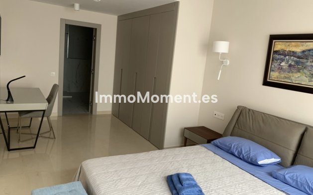 Wiederverkauf - Wohnung - Marbella - Puerto Banús