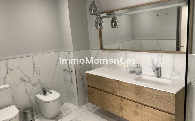 Wiederverkauf - Wohnung - Marbella - Puerto Banús