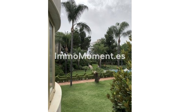 Wiederverkauf - Wohnung - Marbella - Puerto Banús