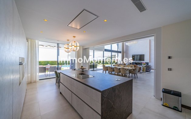 Resale - Detached villa - Benahavís - Los Arqueros