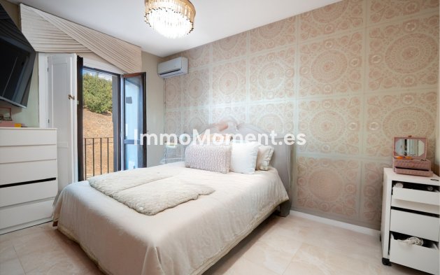 Bestaande woning - Rijtjeshuis - Estepona  - Estepona Centro