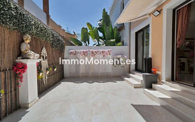 Bestaande woning - Rijtjeshuis - Estepona  - Estepona Centro