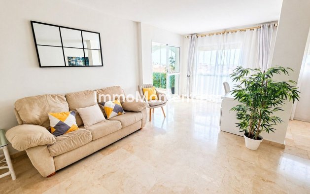 Bestaande woning - Appartement - Estepona  - Atalaya