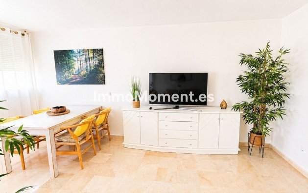 Bestaande woning - Appartement - Estepona  - Atalaya