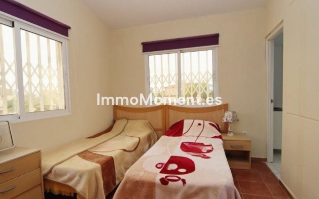 Resale - Detached villa - Orihuela - Playa Flamenca