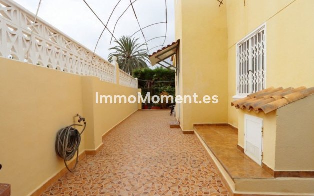 Resale - Detached villa - Orihuela - Playa Flamenca