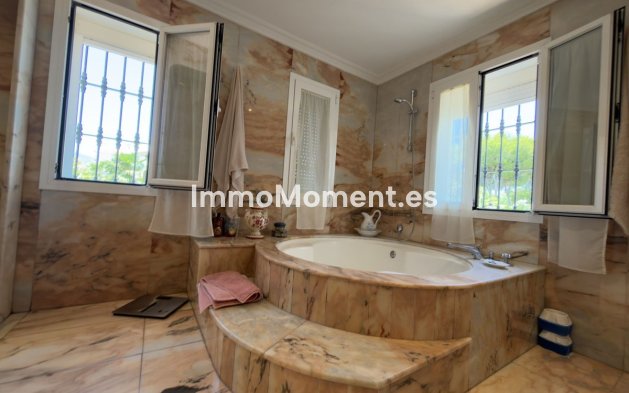 Resale - Detached villa - Marbella - San Pedro de Alcántara