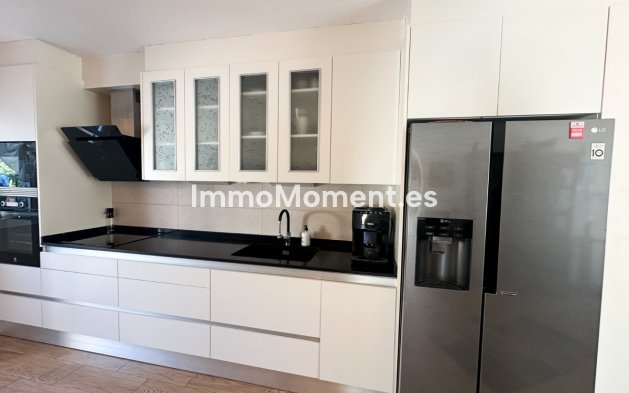 Resale - Townhouse - Torrevieja - Torrevieja Centro