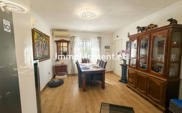 Resale - Townhouse - Torrevieja - Torrevieja Centro