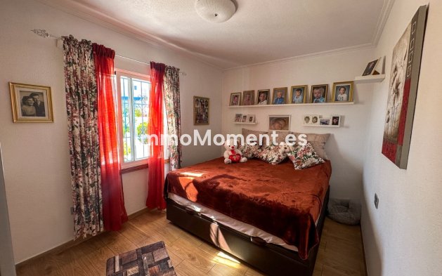 Resale - Townhouse - Torrevieja - Torrevieja Centro