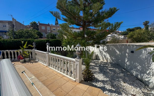 Resale - Townhouse - Torrevieja - Torrevieja Centro