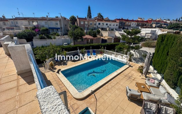 Resale - Townhouse - Torrevieja - Torrevieja Centro
