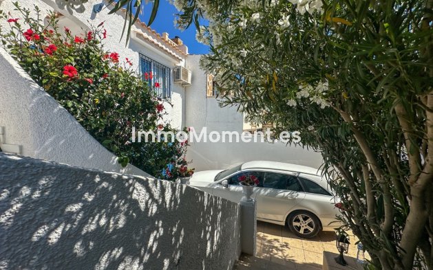 Resale - Townhouse - Torrevieja - Torrevieja Centro