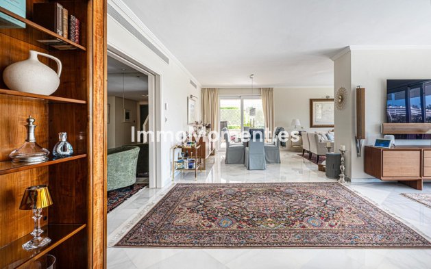 Bestaande woning - Appartement - Marbella - Nueva Andalucía