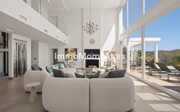 Bestaande woning - Vrijstaande villa - Marbella - La Mairena