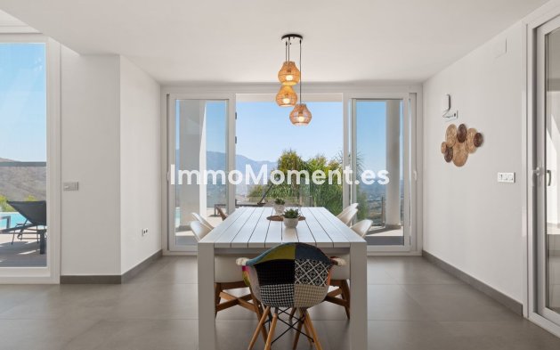 Bestaande woning - Vrijstaande villa - Marbella - La Mairena