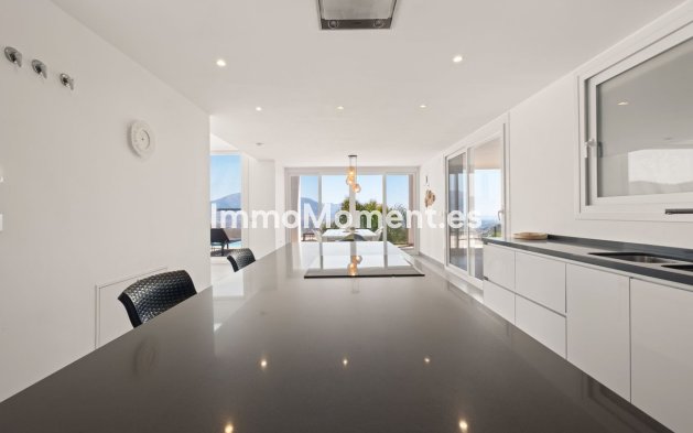 Bestaande woning - Vrijstaande villa - Marbella - La Mairena