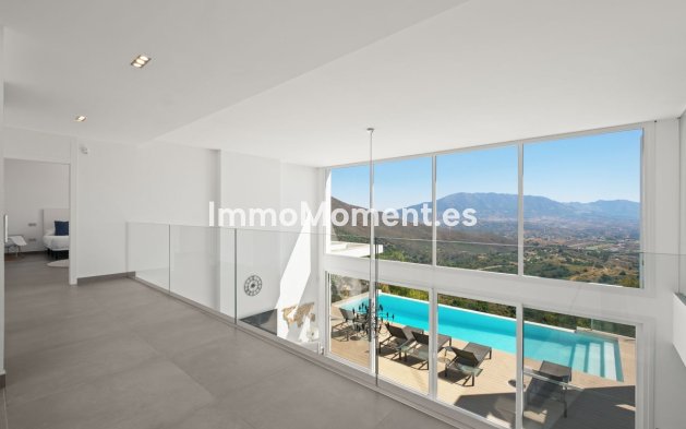 Bestaande woning - Vrijstaande villa - Marbella - La Mairena