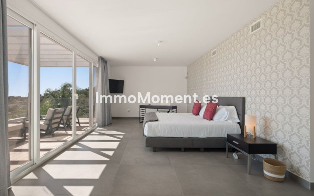 Bestaande woning - Vrijstaande villa - Marbella - La Mairena
