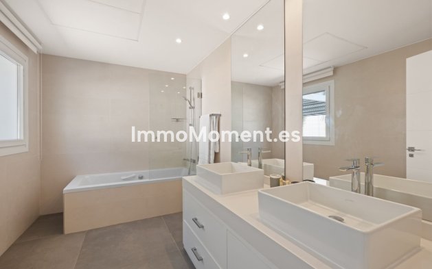 Bestaande woning - Vrijstaande villa - Marbella - La Mairena