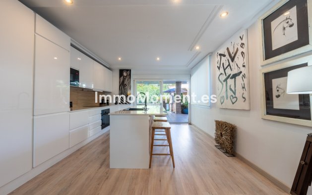 Bestaande woning - Vrijstaande villa - Marbella - Hacienda Las Chapas