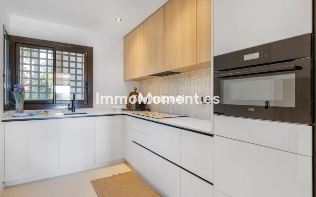 Bestaande woning - Appartement - Estepona  - Estepona Centro