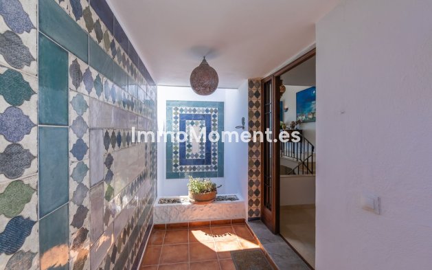 Bestaande woning - Vrijstaande villa - Estepona  - Estepona Centro